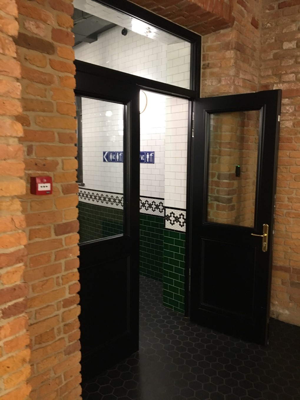 ТОП 5 проблем в сфере проектных дверей